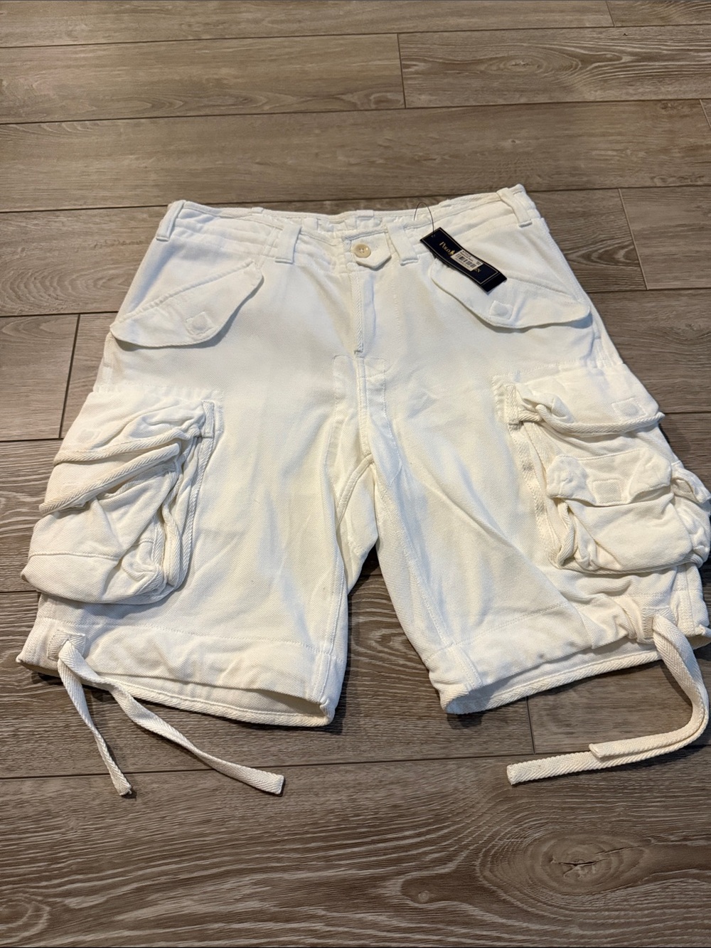 Vintage/Y2K Men’s Polo Off-White Cargo Shorts Sz M